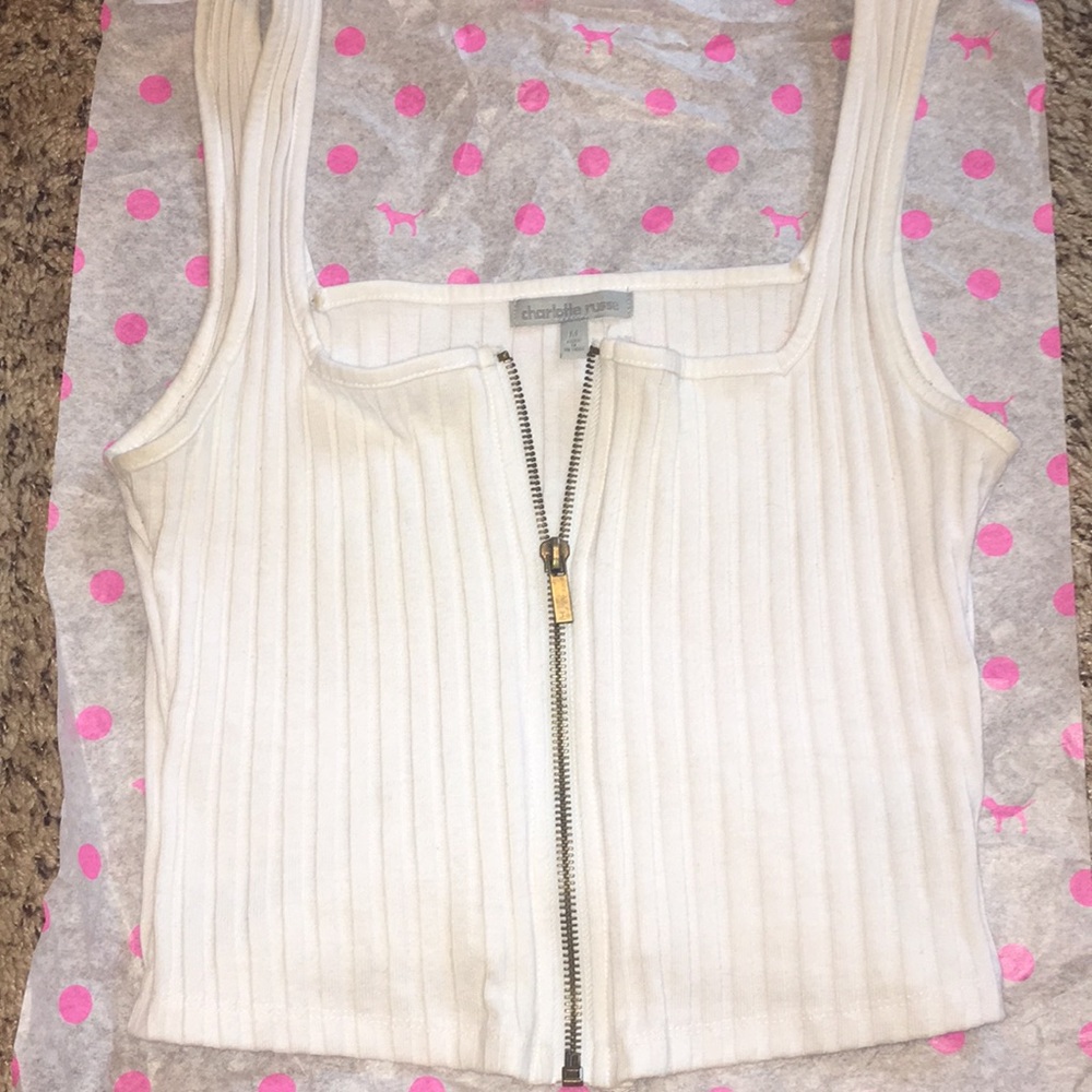 Sexy cropped zip up tank 🔥